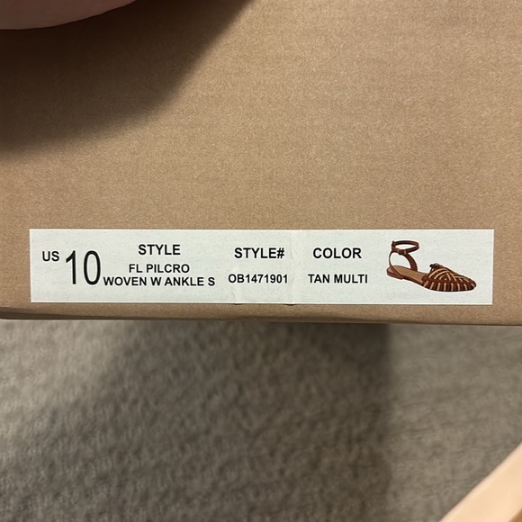 Brand New in Box Pilcro by Anthropologie Sandals - Picture 3 of 3